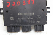 Load image into Gallery viewer, TOWING CONTROL MODULE COMPUTER B250 CLA250 CLA45 12-17 - 1157405
