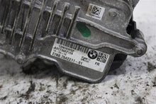 Load image into Gallery viewer, TRANSFER CASE ACTUATOR MOTOR 228I 320i 328D 328i 328I GT 335i 335i 10-17 - 1157440
