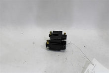 Load image into Gallery viewer, IGNITION COIL Subaru Forester Legacy 9-2x Impreza 2004 04 2005 05 2006 06 07 08 - 1158690
