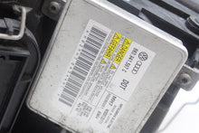 Load image into Gallery viewer, HEADLIGHT LAMP ASSEMBLY Audi Q5 09 10 11 12 Right - 1159018
