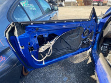 Load image into Gallery viewer, FRONT DOOR BMW 428i 430i 435i 440i M4 14 15 16 17 18 19 Left - 1159112
