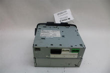 Load image into Gallery viewer, RADIO MDX 2005 05 2006 06 AM FM 6CD - 1159618
