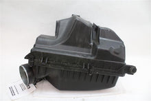 Load image into Gallery viewer, AIR CLEANER BOX Volvo S60 S80 V60 XC60 XC70 15 16 17 18 - 1159886
