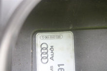 Load image into Gallery viewer, GAS FUEL FILLER LID DOOR Audi Q7 2014 14 - 1160327
