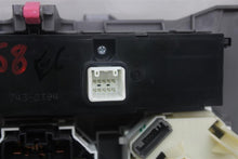 Load image into Gallery viewer, TEMPERATURE CONTROLS Toyota Rav4 06 07 08 09 10 11 12 - 1161393
