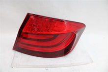 Load image into Gallery viewer, OUTER TAIL LIGHT LAMP 528i 535i 550i Active 5 M5 11 12 13 Right - 1162346
