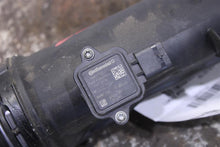 Load image into Gallery viewer, Mass Air Flow Sensor Meter MAF 135i 335i 528i 535i 535i Gt 640I 10-17 - 1162542
