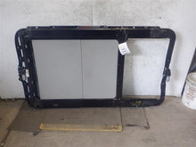 Load image into Gallery viewer, SUNROOF ASSEMBLY BMW X5 X5M 07 08 09 10 11 12 13 - 1162992
