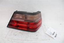 Load image into Gallery viewer, TAIL LIGHT LAMP ASSEMBLY E300d E320 E320 Convertible E320 94-95 Right - 1163103
