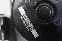 Load image into Gallery viewer, ABS ANTI-LOCK BRAKE PUMP Land Rover LR2 13 14 15 - 1163146
