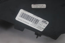 Load image into Gallery viewer, TAIL LIGHT LAMP ASSEMBLY Land Rover LR2 13 14 15 Left - 1163188

