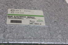 Load image into Gallery viewer, BODY CONTROL MODULE BCM COMPUTER Vanden Pl XJ8 XJ8L XJR 06 07 - 1163961
