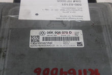 Load image into Gallery viewer, ECU ECM COMPUTER Volkswagen Jetta 2014 14 - 1164006
