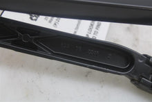 Load image into Gallery viewer, WINDSHIELD WIPER ARM Lexus GS350 2014 14 - 1165217
