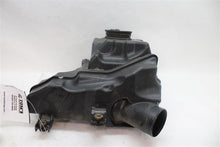 Load image into Gallery viewer, AIR CLEANER BOX Honda Civic CR-V 96 97 98 99 00 01 - 1165439
