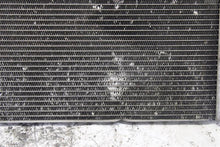 Load image into Gallery viewer, RADIATOR BMW 550i 550i Gt 650i 10 11 12 13 14 15 16 17 18 AT - 1165755
