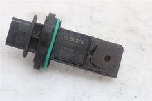 Load image into Gallery viewer, Mass Air Flow Sensor Meter MAF 550i 550i Gt 650i 750 x5 06-14 - 1165857
