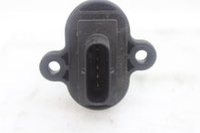 Load image into Gallery viewer, Mass Air Flow Sensor Meter MAF 550i 550i Gt 650i 750 x5 06-14 - 1165857
