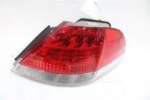 Load image into Gallery viewer, OUTER TAIL LIGHT LAMP 750i 750il 750LI 760li Alpina B7 06-08 Right - 1165910

