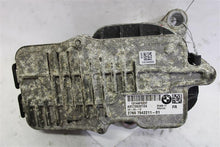 Load image into Gallery viewer, TRANSFER CASE ACTUATOR MOTOR 228I 320i 328D 328i 328I GT 335i 335i 10-17 - 1166205
