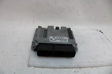 Load image into Gallery viewer, ECU ECM COMPUTER Volkswagen CC Passat 2008 08 2009 09 Auto - 1166801

