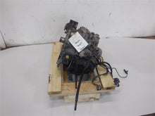 Load image into Gallery viewer, AUTOMATIC TRANSMISSION Volvo C70 V70 XC70 2003 03 2004 04 AWD - 1168059
