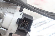 Load image into Gallery viewer, IGNITION SWITCH Volvo S60 V70 XC90 1995 95 96 97 - 08 - 1168153
