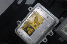 Load image into Gallery viewer, HEADLIGHT LAMP ASSEMBLY BMW 528i 535i 550i 08 09 10 Right - 1168568
