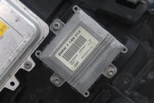 Load image into Gallery viewer, HEADLIGHT LAMP ASSEMBLY BMW 528i 535i 550i 08 09 10 Right - 1168568

