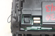 Load image into Gallery viewer, INFO-GPS SCREEN C230 C250 C300 C350 C63 08 09 10 11 - 1169609
