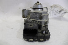 Load image into Gallery viewer, TRANSFER CASE ACTUATOR MOTOR 228I 320i 328D 328i 328I GT 335i 335i 10-17 - 1169726
