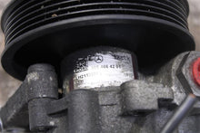 Load image into Gallery viewer, POWER STEERING PUMP C230 C300 C350 C63 2008 08 2009 09 - 1170619
