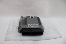 Load image into Gallery viewer, ECU ECM COMPUTER Volkswagen CC Passat 2008 08 2009 09 Auto - 1171346
