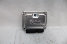 Load image into Gallery viewer, ECU ECM COMPUTER Jetta Rabbit 2008 08 2009 09 Auto - 1171368
