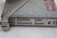 Load image into Gallery viewer, ECU ECM COMPUTER Volvo 850 1994 94 95 96 97 Non Turbo - 1171406
