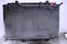 Load image into Gallery viewer, RADIATOR Honda Odyssey 2005 05 2006 06 2007 07 2008 08 2009 09 2010 10 - 1171694
