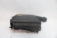 Load image into Gallery viewer, AIR CLEANER BOX C250 C300 C350 C43 C63 E300 E350 E400 E550 15-20 - 1172581
