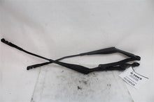 Load image into Gallery viewer, WINDSHIELD WIPER ARM Mercedes-Benz E300 2017 17 - 1172594
