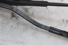 Load image into Gallery viewer, WINDSHIELD WIPER ARM Mercedes-Benz E300 2017 17 - 1172594
