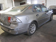 Load image into Gallery viewer, WINDSHIELD WIPER MOTOR Saab 9-3 2003 03 2004 04 2005 05 - 1255181
