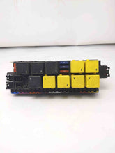 Load image into Gallery viewer, BODY CONTROL MODULE CL500 2000 00 - NW34458
