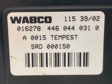 Load image into Gallery viewer, ABS COMPUTER Land Rover Discovery 99 00 01 02 - NW36937
