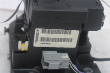 Load image into Gallery viewer, Floor Shifter Volvo XC70 2005 05 - 1247794
