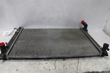 Load image into Gallery viewer, RADIATOR Infiniti M37 Q70 11 12 13 14 15 16 17 18 - 1252898
