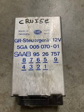 Load image into Gallery viewer, CRUISE CONTROL COMPUTER Saab 9000 1988 88 89 90 91 - NW37575
