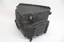 Load image into Gallery viewer, AIR CLEANER BOX Hyundai Santa Fe Kia Sorento 10 11 12 13 - 1263561

