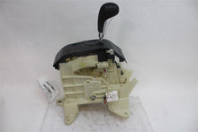 Load image into Gallery viewer, Floor Shifter Kia Sorento 2013 13 - 1263631
