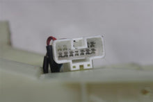 Load image into Gallery viewer, Floor Shifter Kia Sorento 2013 13 - 1263631

