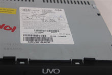 Load image into Gallery viewer, RADIO Kia Sorento 2011 11 2012 12 2013 13  AM FM CD - 1263643

