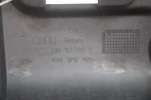 Load image into Gallery viewer, PLASTIC ENGINE COVER Audi Q7 2010 10 - 1271563
